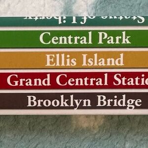 NIB Set of 9 Souvenir Pencils with Names of NYC Landmarks